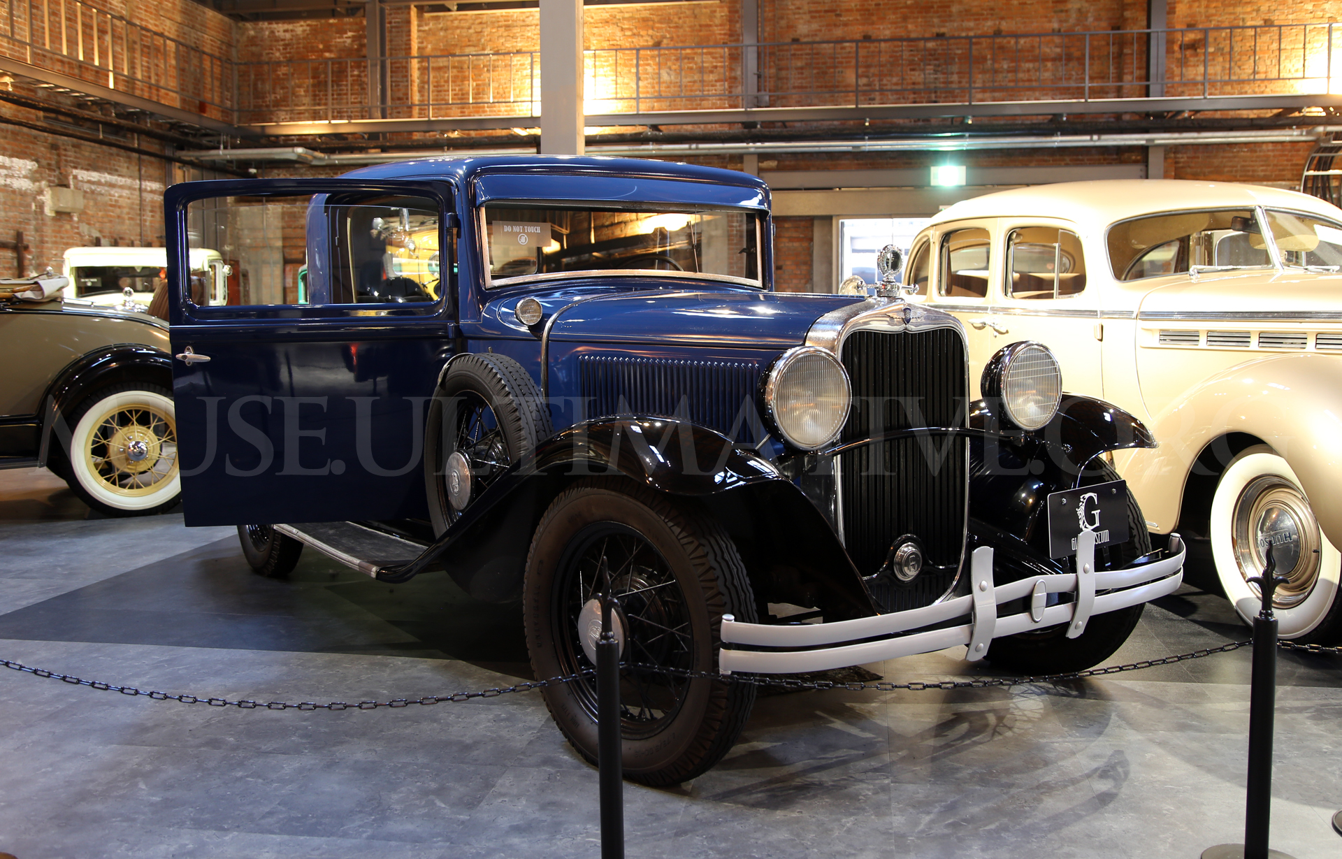 大阪へ1930年代のダッジ8dgクーペを見に行こう 自動車博物館巡り